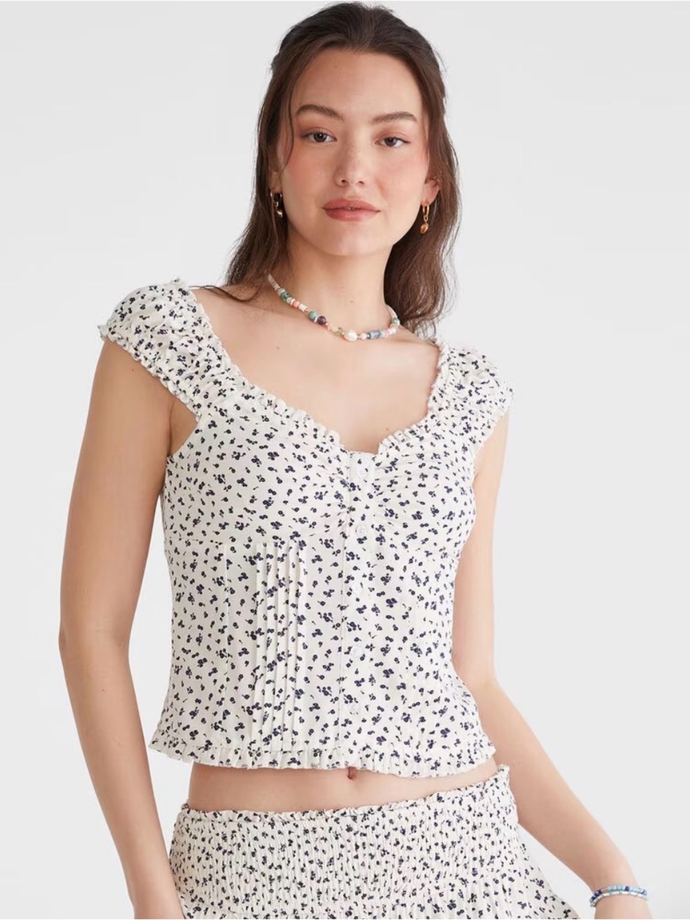 Aeropostale Floral Pleated V-Neck Peasant Top